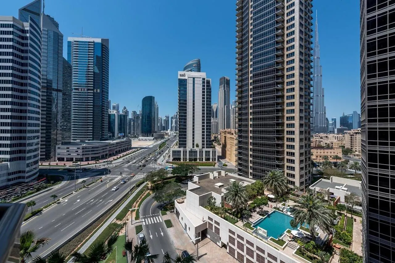 Cozy & Spacious 2 Bhk Downtown Dubai 0*,