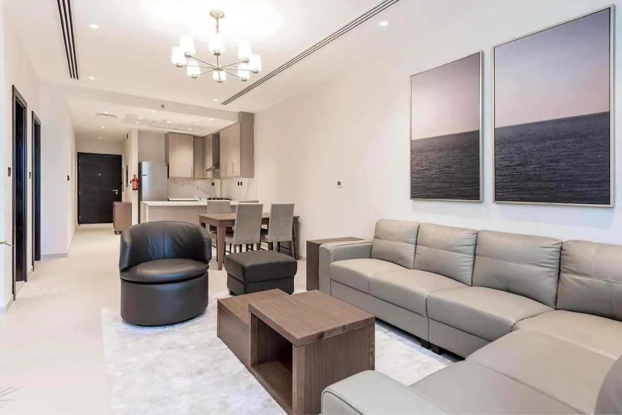 Cozy & Spacious 2 Bhk Downtown Dubai Apartment